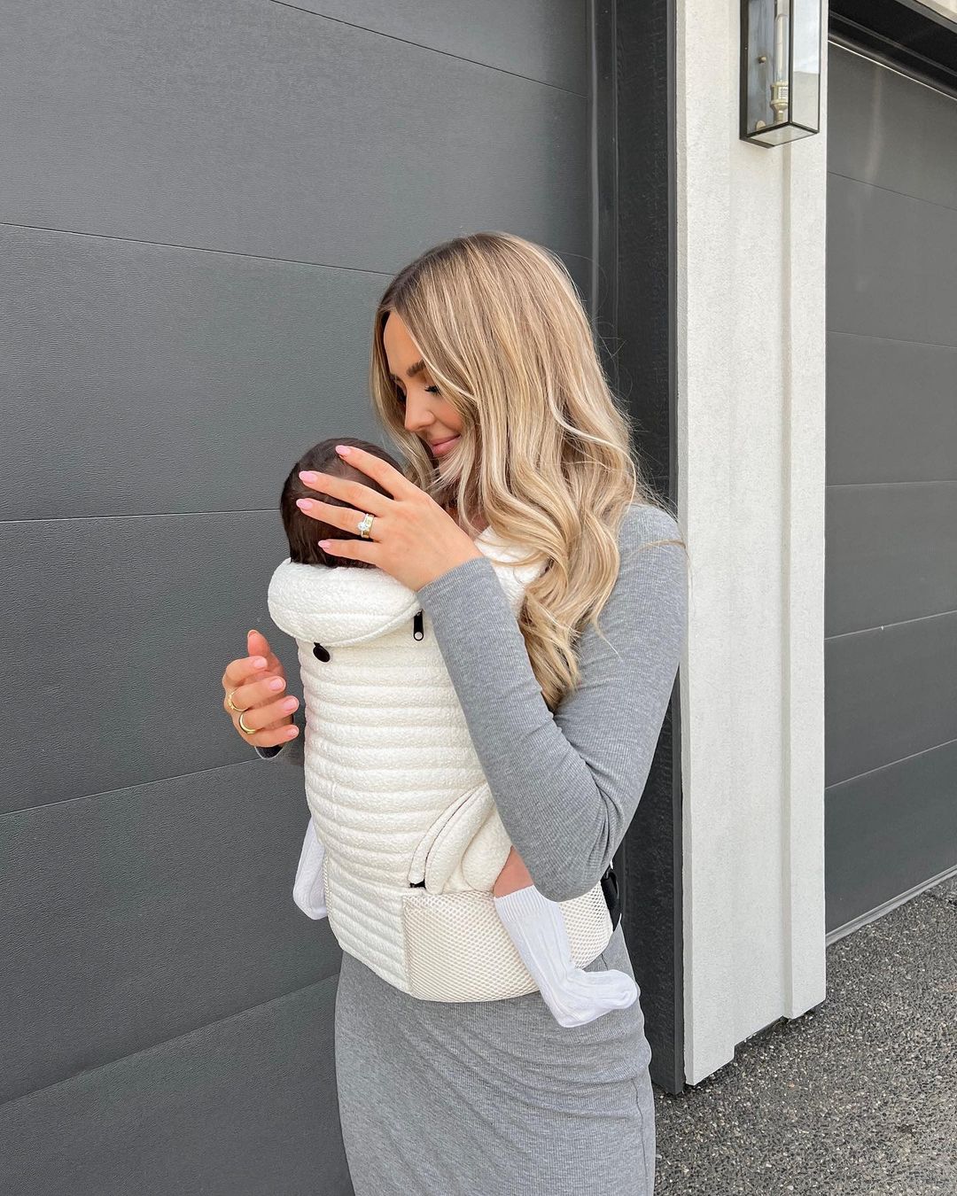 The Armadillo Baby Carrier - Cloud - Image 14