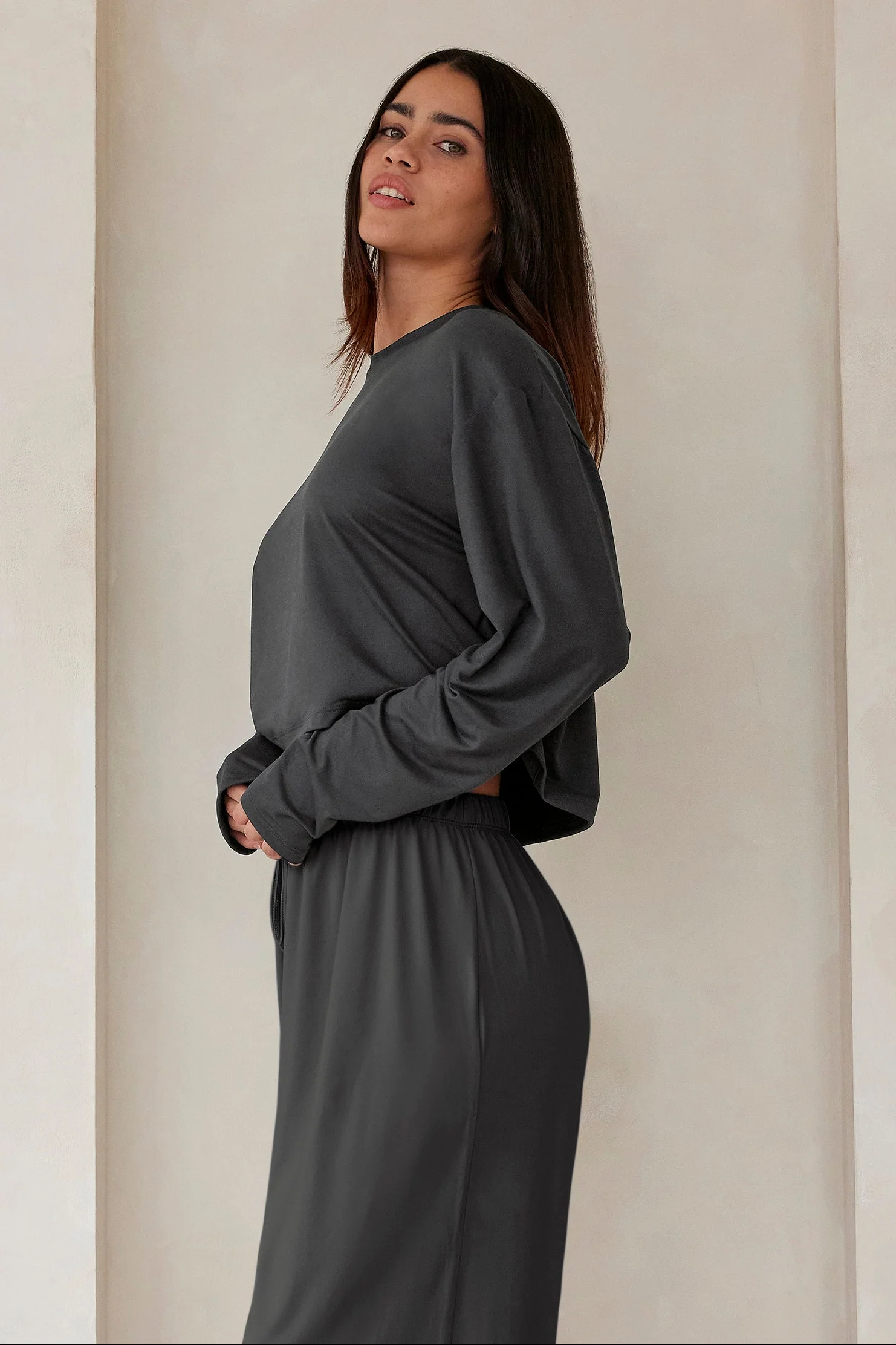 The Cloud Long Sleeve Crop Tee - Image 31