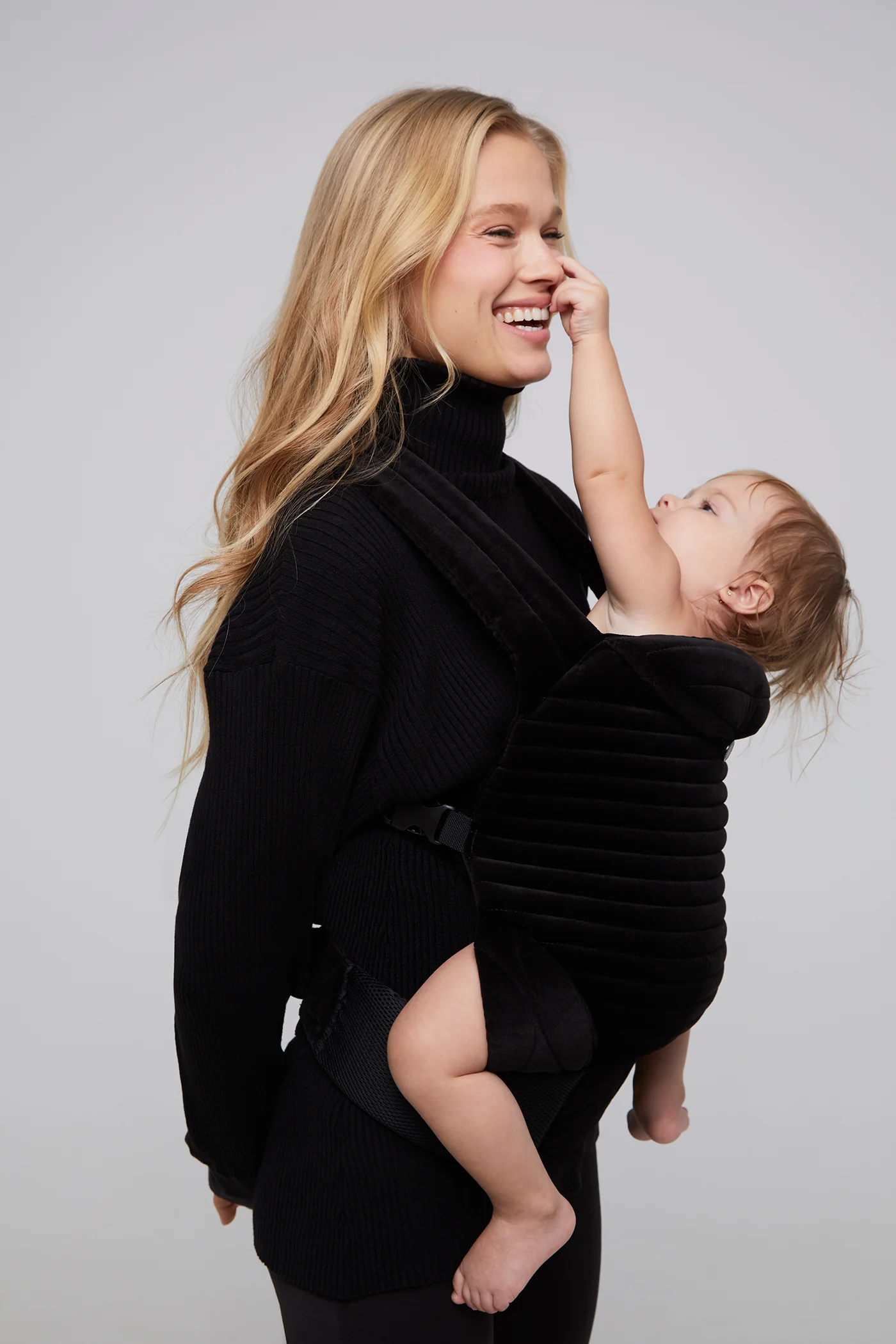 The Armadillo Baby Carrier - Image 40