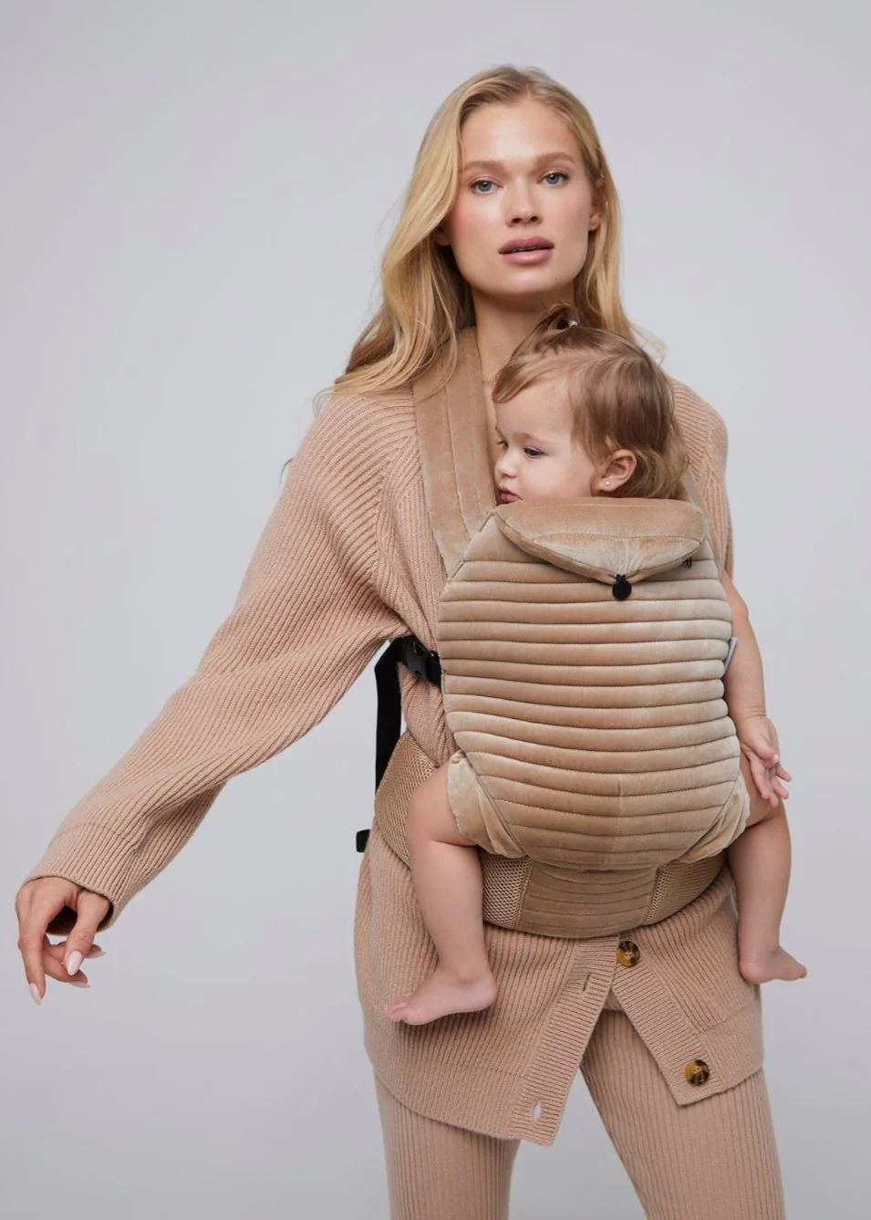 The Armadillo Baby Carrier - Image 44