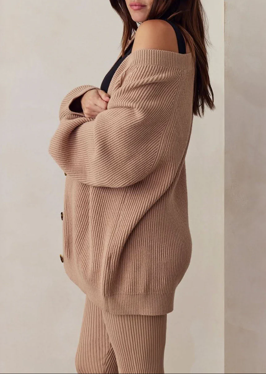 Cozy Knit Ribbed Cardigan - Image 5